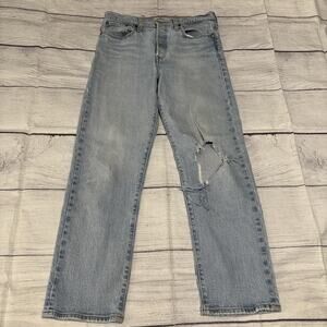 Levis Jeans Womens Size 29 Blue Denim Wedgie Straight Button Fly Distressed
